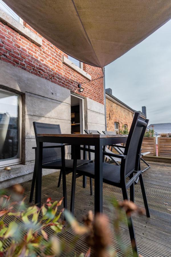 Ardenne Bnb Gite Urbain Avec Terrasse Marche-en-Famenne Exteriör bild