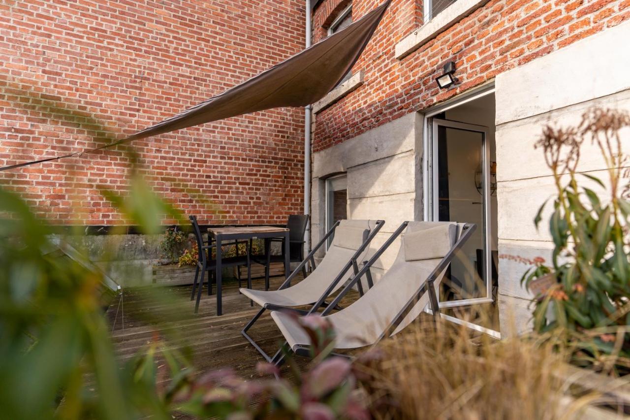 Ardenne Bnb Gite Urbain Avec Terrasse Marche-en-Famenne Exteriör bild