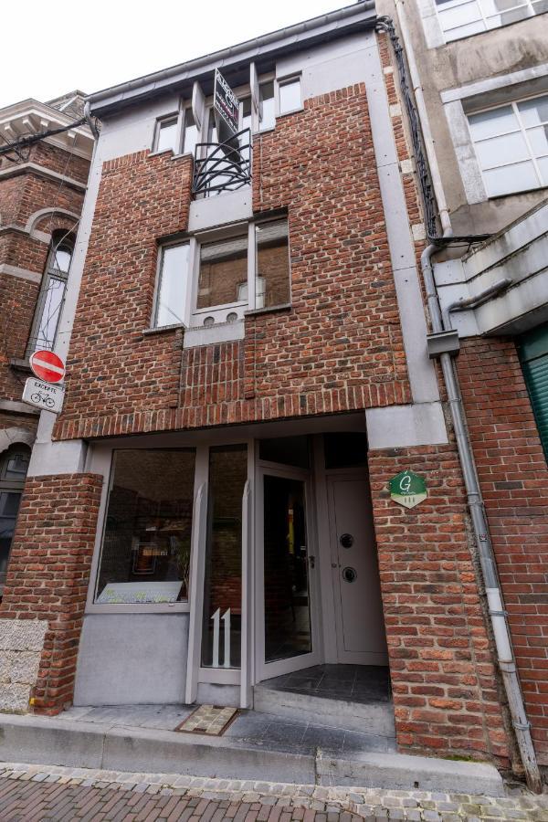 Ardenne Bnb Gite Urbain Avec Terrasse Marche-en-Famenne Exteriör bild